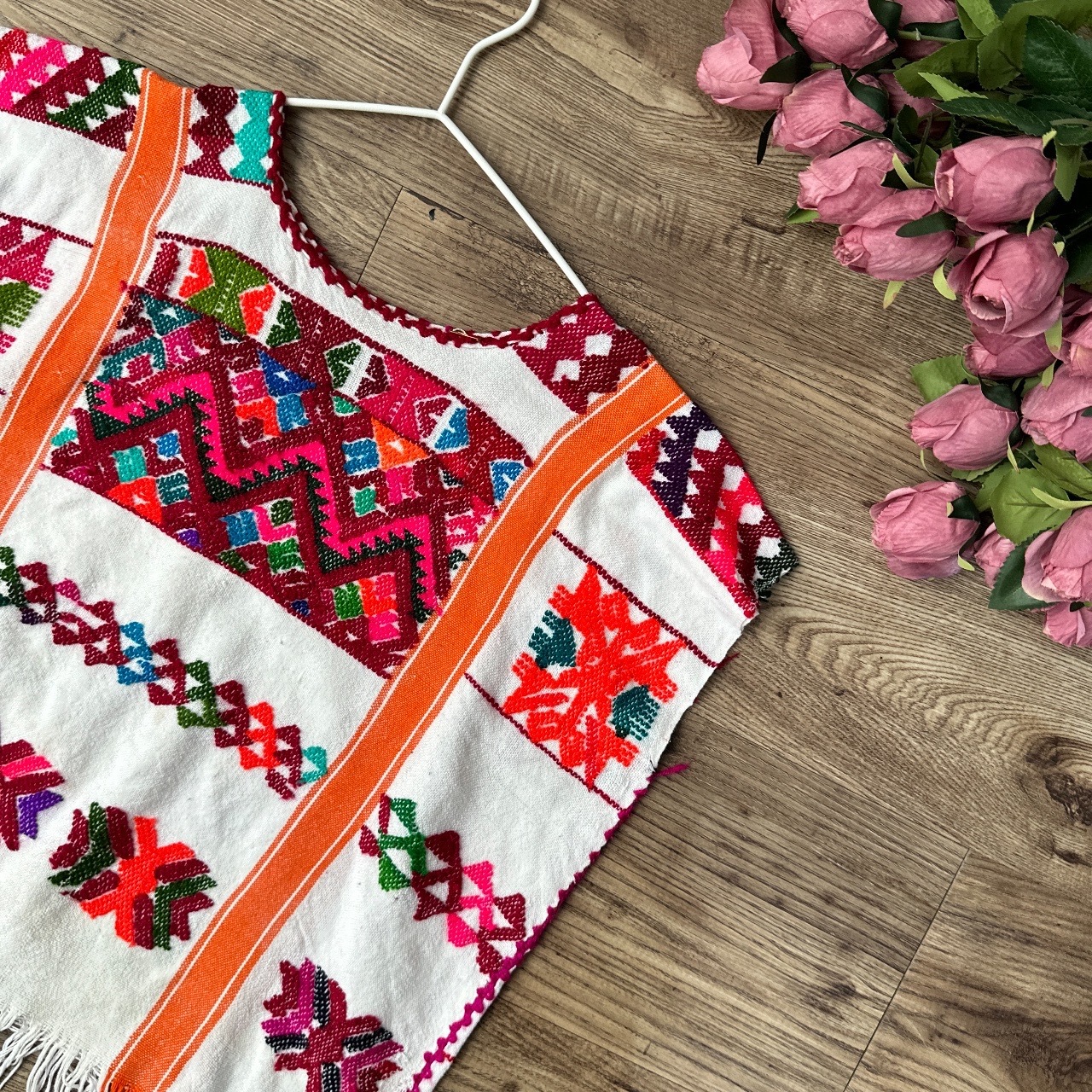 夏日熱情民族風刺繡上衣