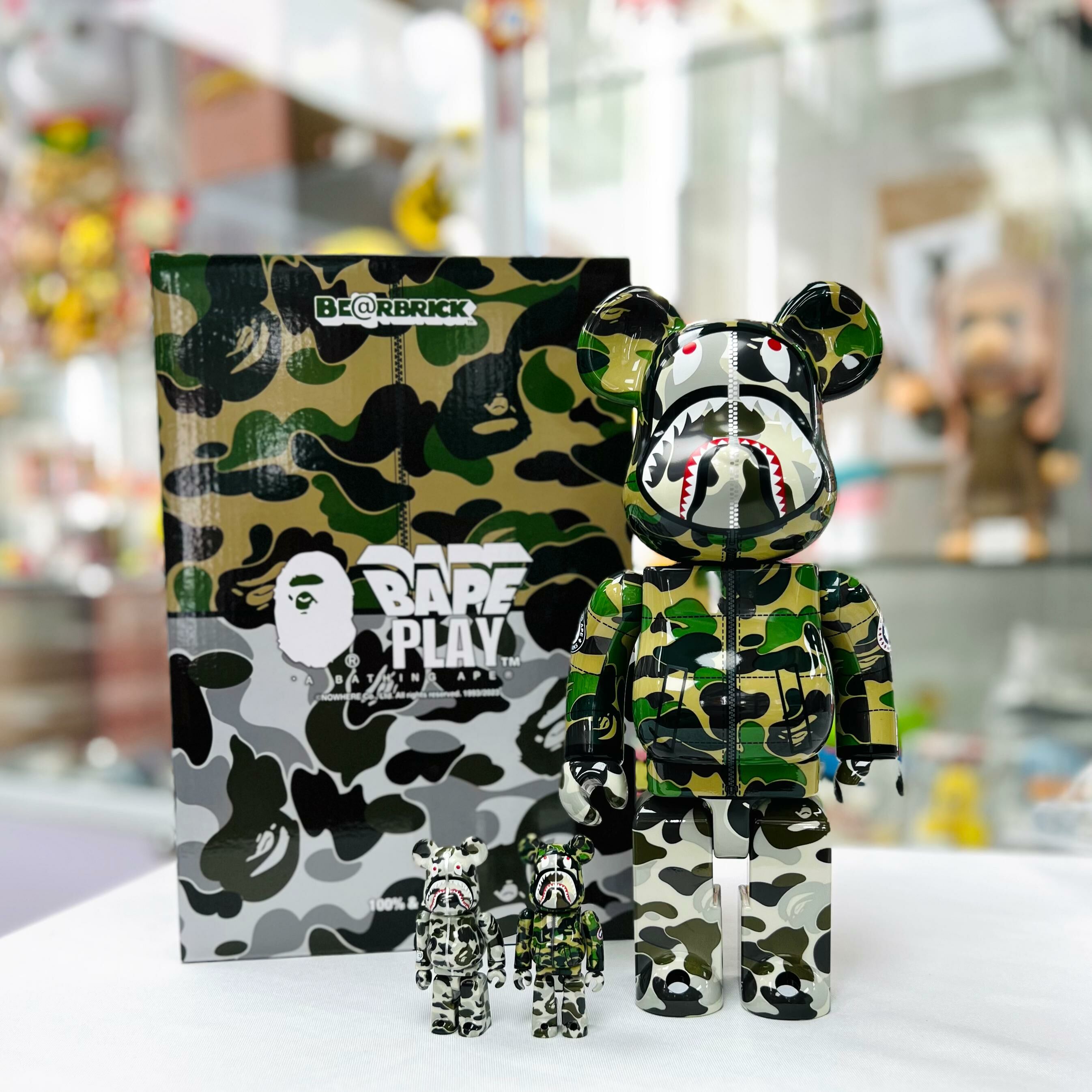 100%+400%BE@RBRICK BAPE(R) × CANADA GOOSE SHARK