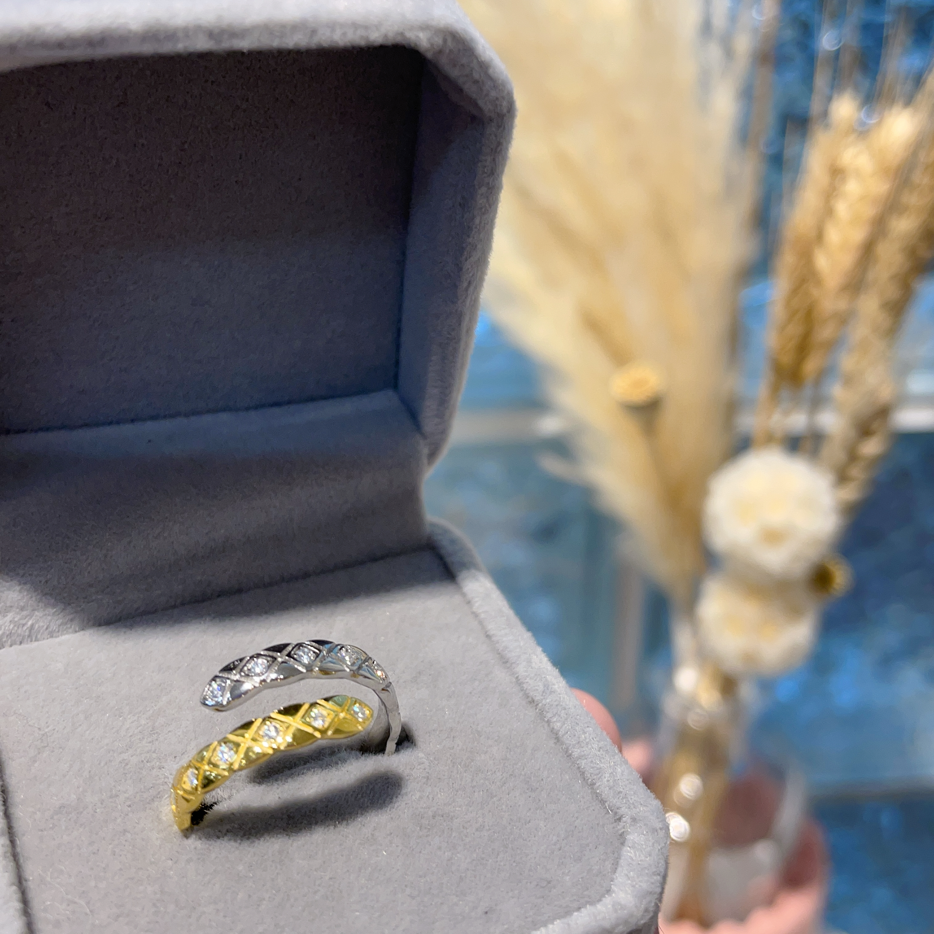 E917 莫桑雙層菱格戒指 0.10ct