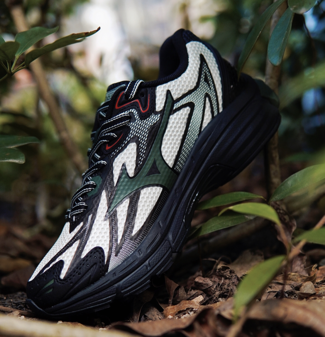 【APAIR】預購 Mizuno Halo Mix 山系戶外 機能鞋款 白黑綠 D1GH240802