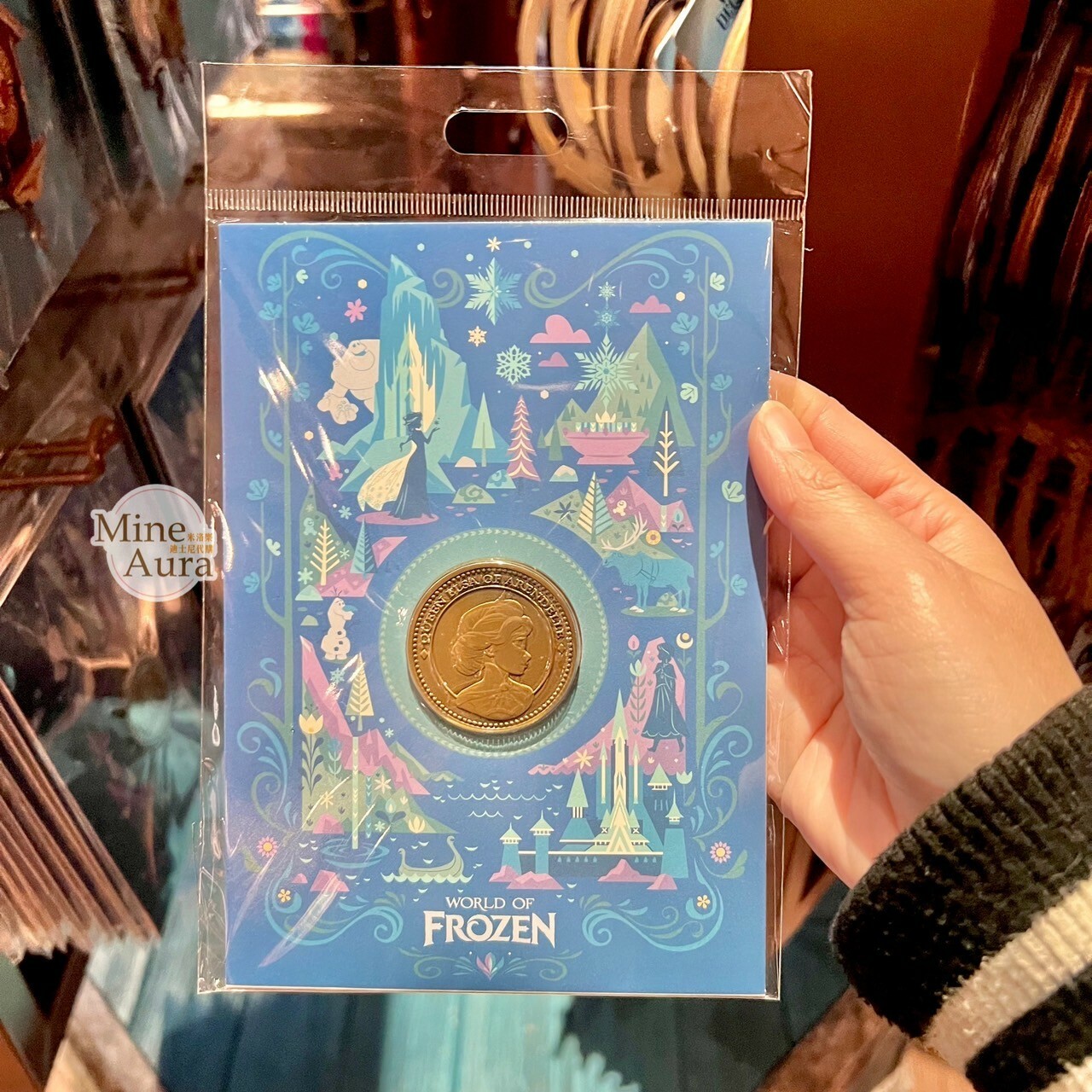World of Frozen 限定 艾莎 Elsa 安娜Anna 紀念幣 金幣 冰雪奇緣 Frozen -香港迪士尼樂園