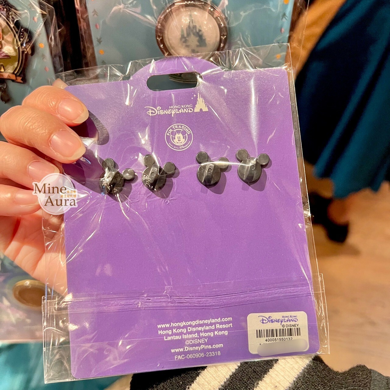 World of Frozen 限定 艾莎 Elsa 安娜Anna 相框造型 徽章 PIN 冰雪奇緣 Frozen -香港迪士尼樂園