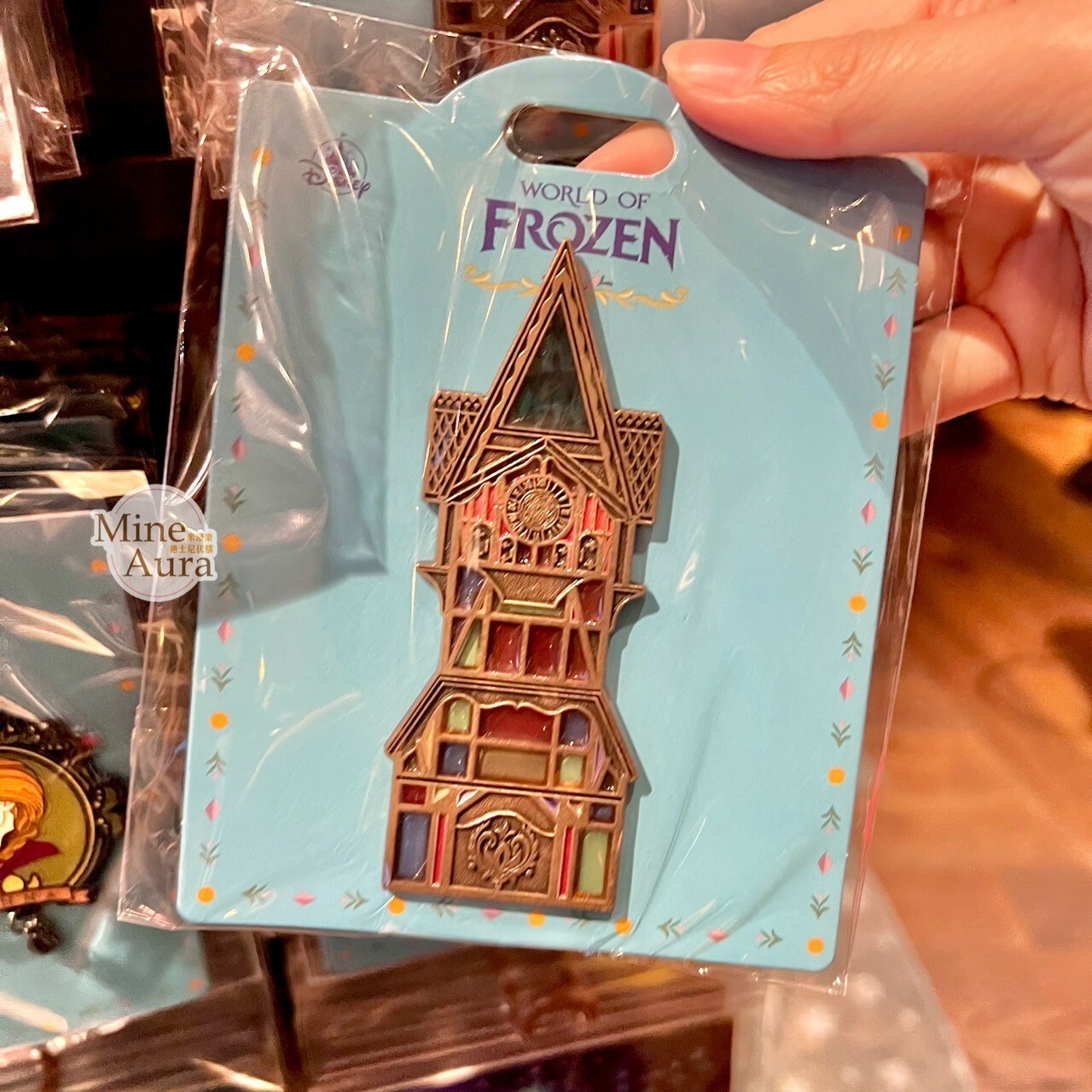 World of Frozen 限定 鐘樓造型 徽章 PIN 冰雪奇緣 Frozen -香港迪士尼樂園