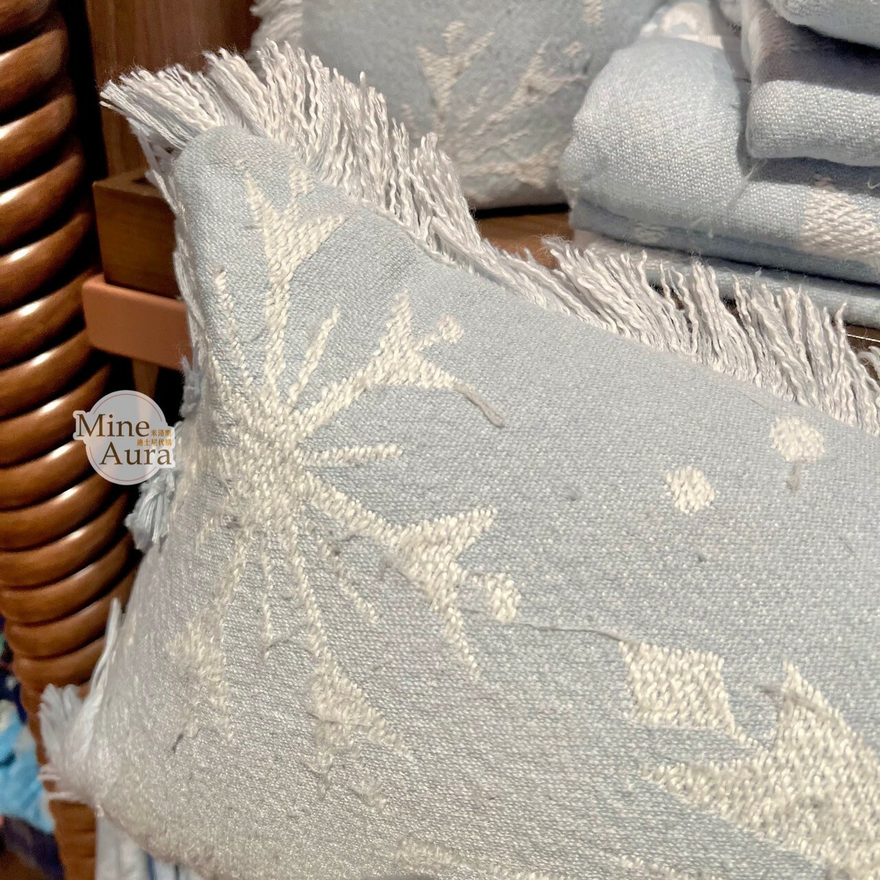 World of Frozen 限定 雪花圖案 流蘇 長形靠墊 抱枕 冰雪奇緣 Frozen -香港迪士尼樂園