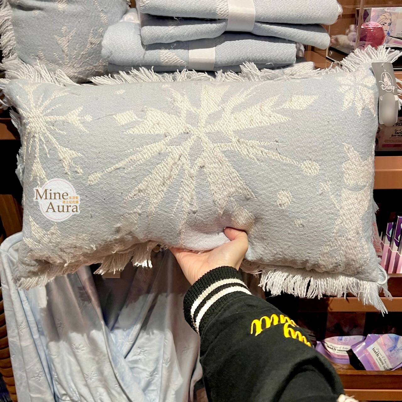 World of Frozen 限定 雪花圖案 流蘇 長形靠墊 抱枕 冰雪奇緣 Frozen -香港迪士尼樂園