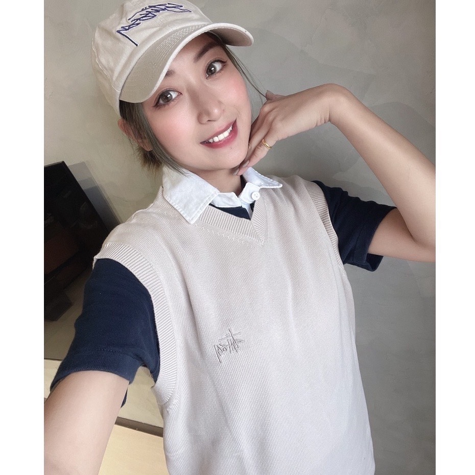 現貨  Stussy  毛衣 奶茶色 卡其 針織背心 淡奶油色