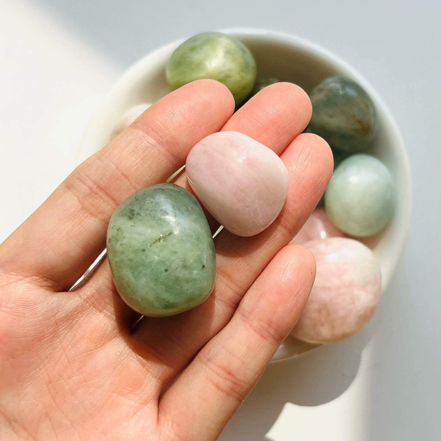 [原石] 摩根石 水晶滾石