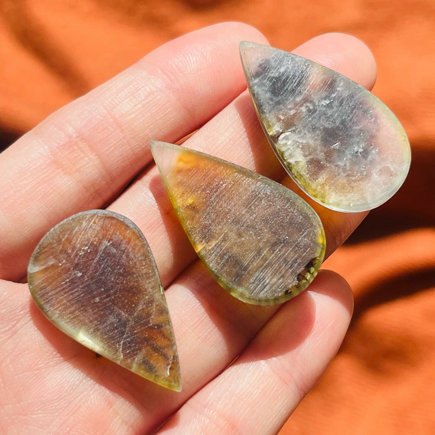 [原石] 樹枝瑪瑙 水晶墜面