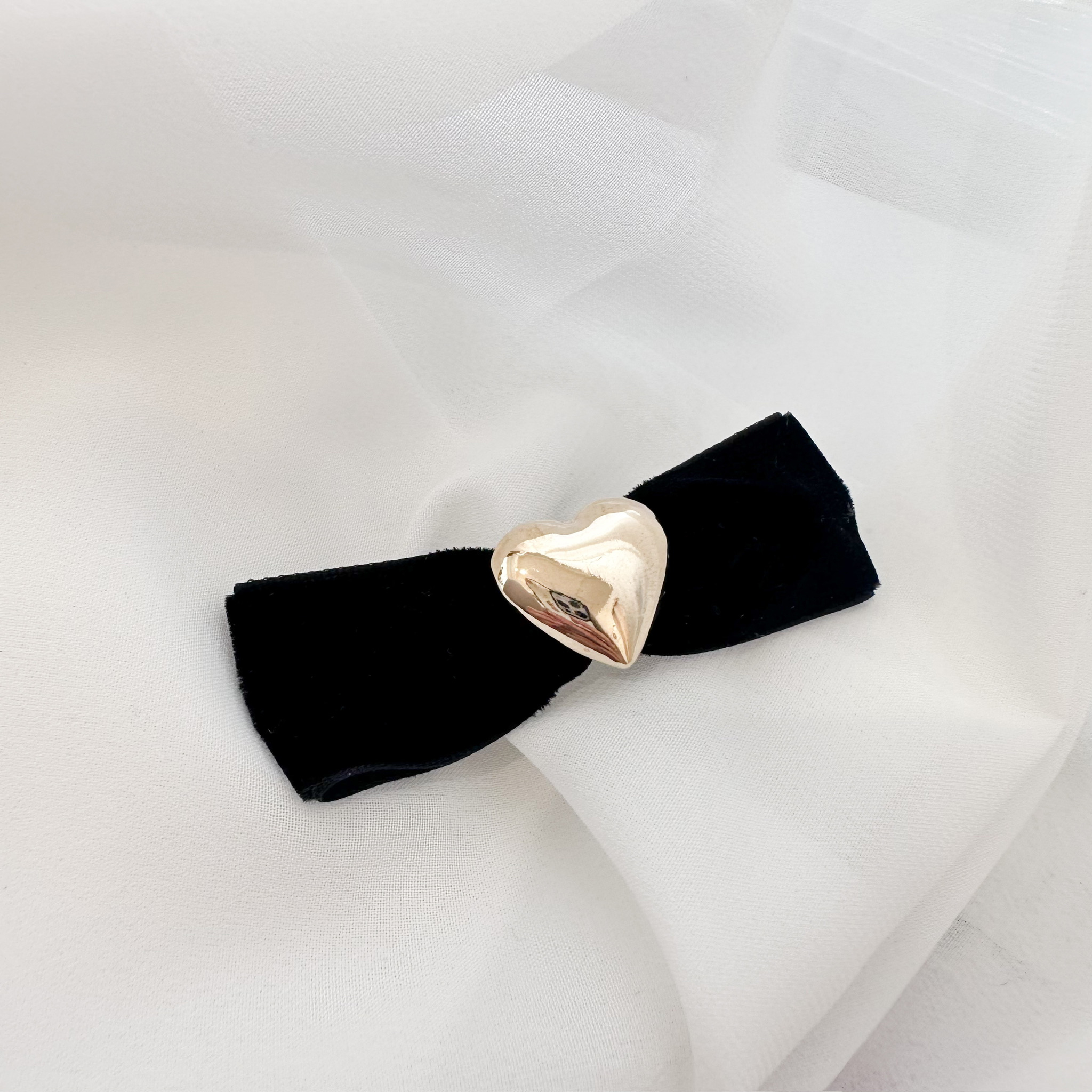 AC088 Golden Velvet Ribbon Hair Clip