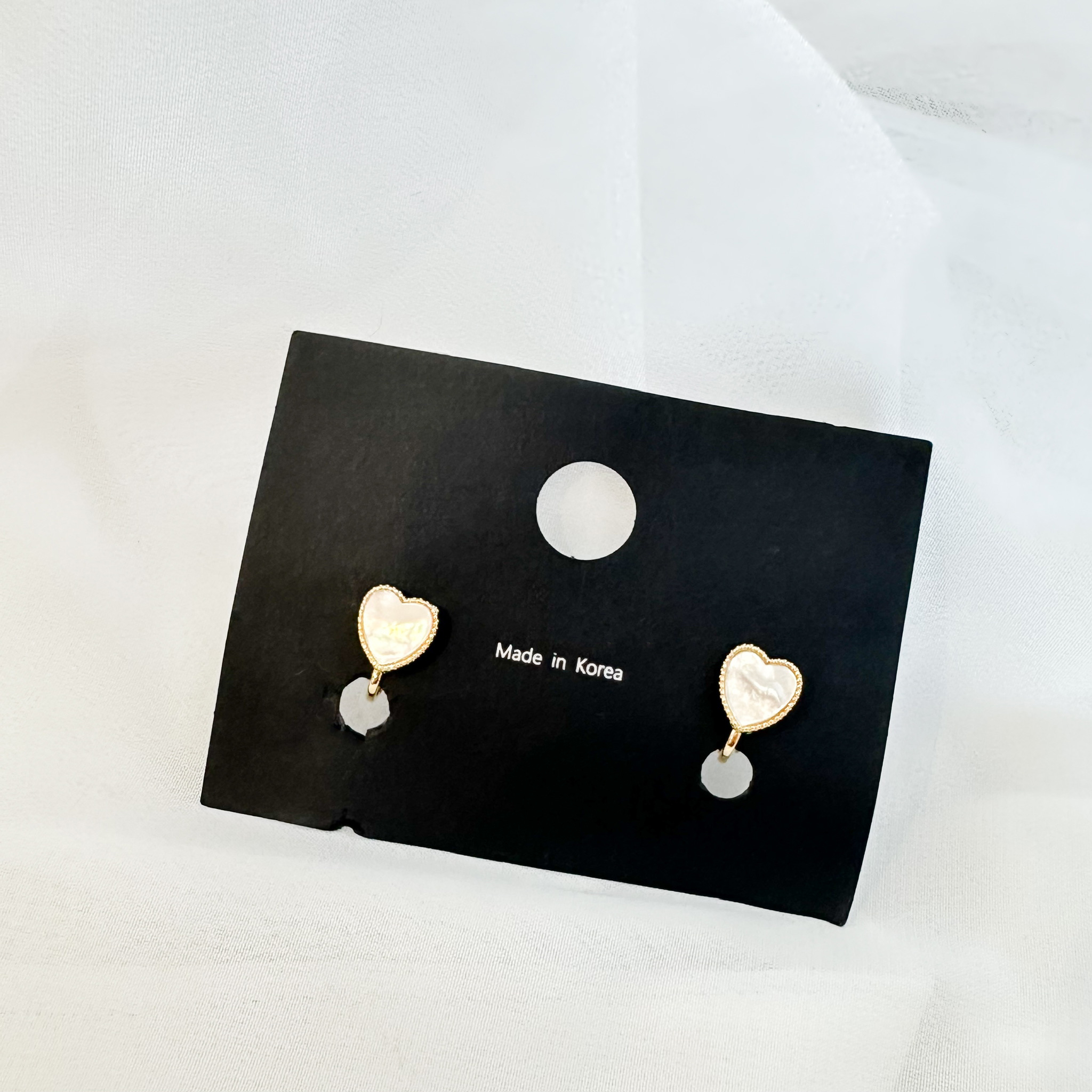 AC093 Bright Heart Ear Clips