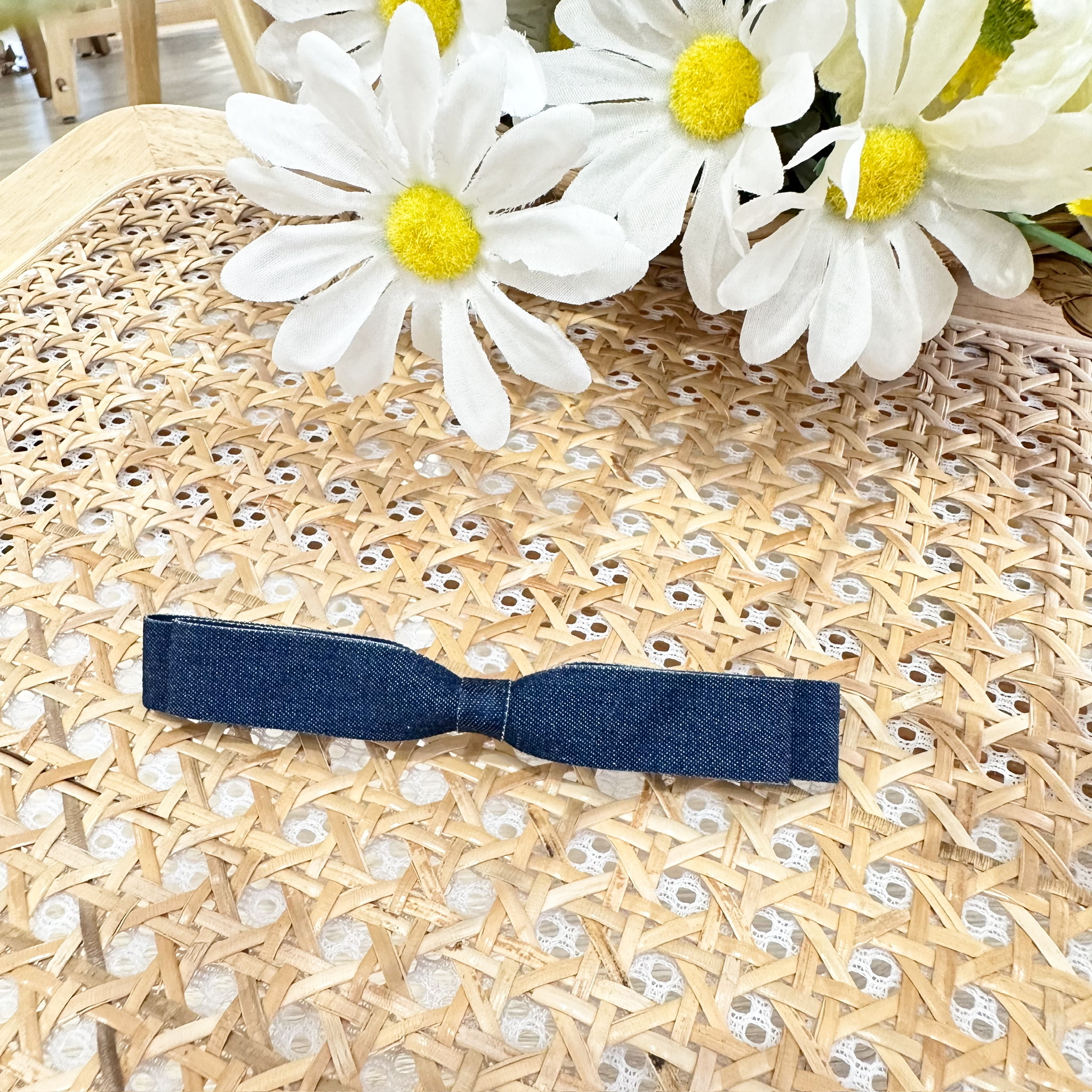 AC094 Denim Ribbon Hair Clip