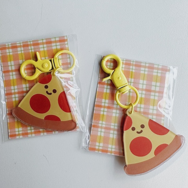 披薩 壓克力吊飾 造型鑰匙圈｜ 微醺斑比