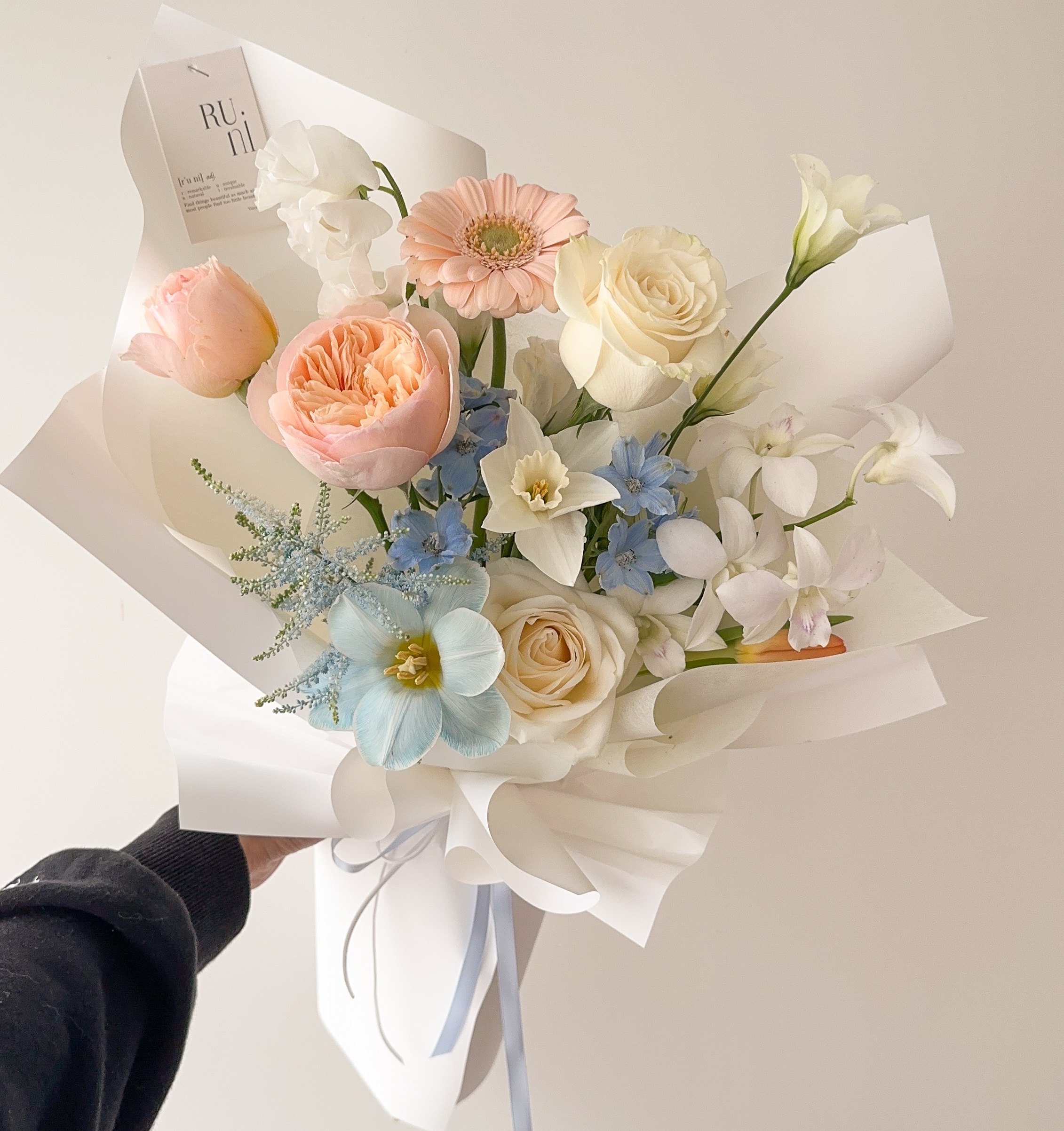 客製橘藍色系鮮花花束