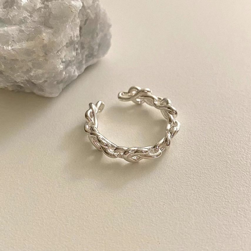 𝟵𝟮𝟱純銀心心戒指