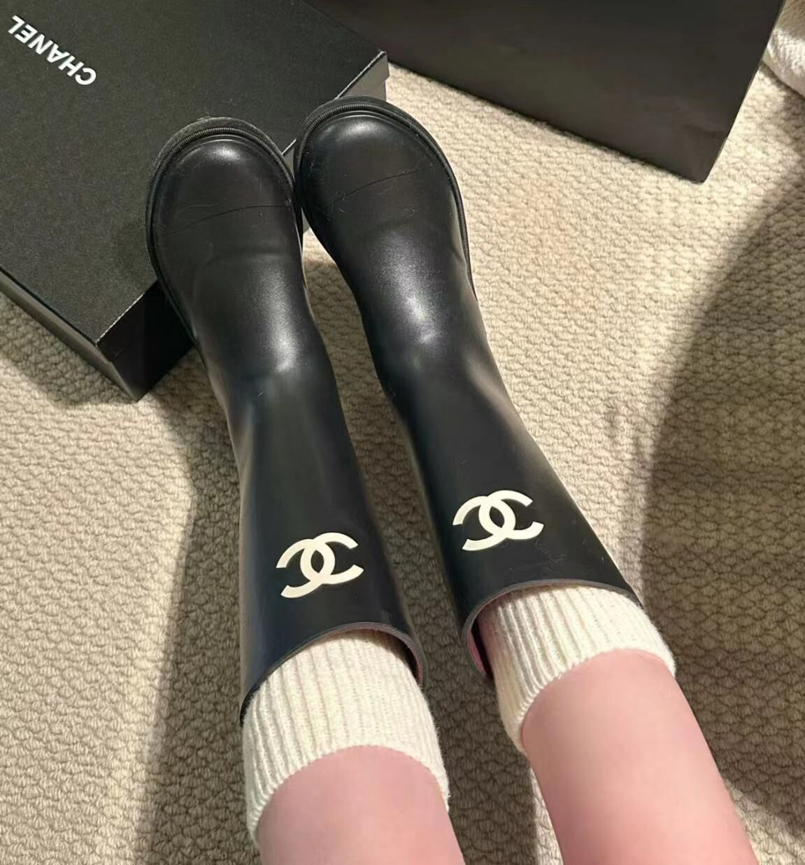 Chanel 一年四季用的雨鞋 -M