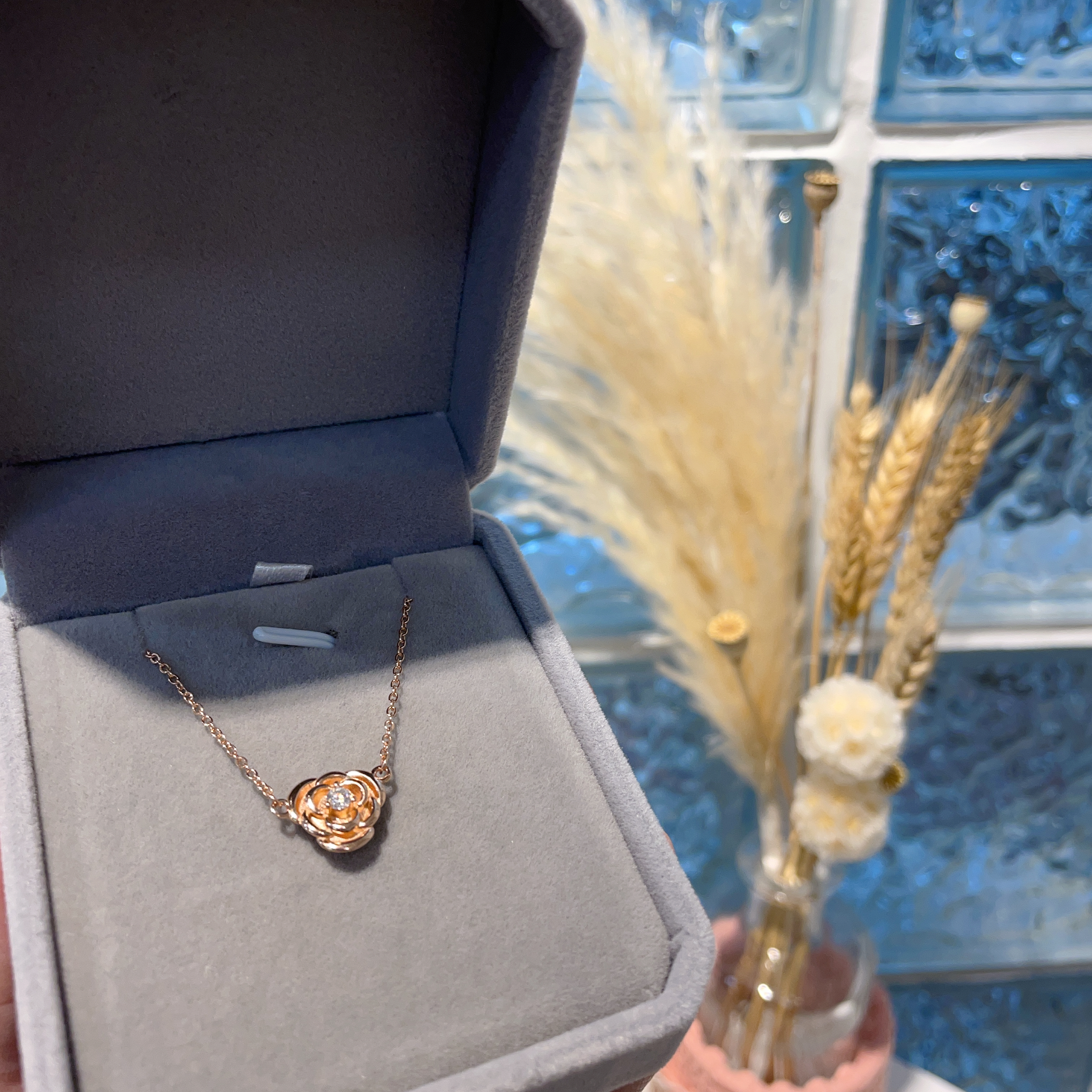 E938 莫桑花花頸鏈 0.10ct