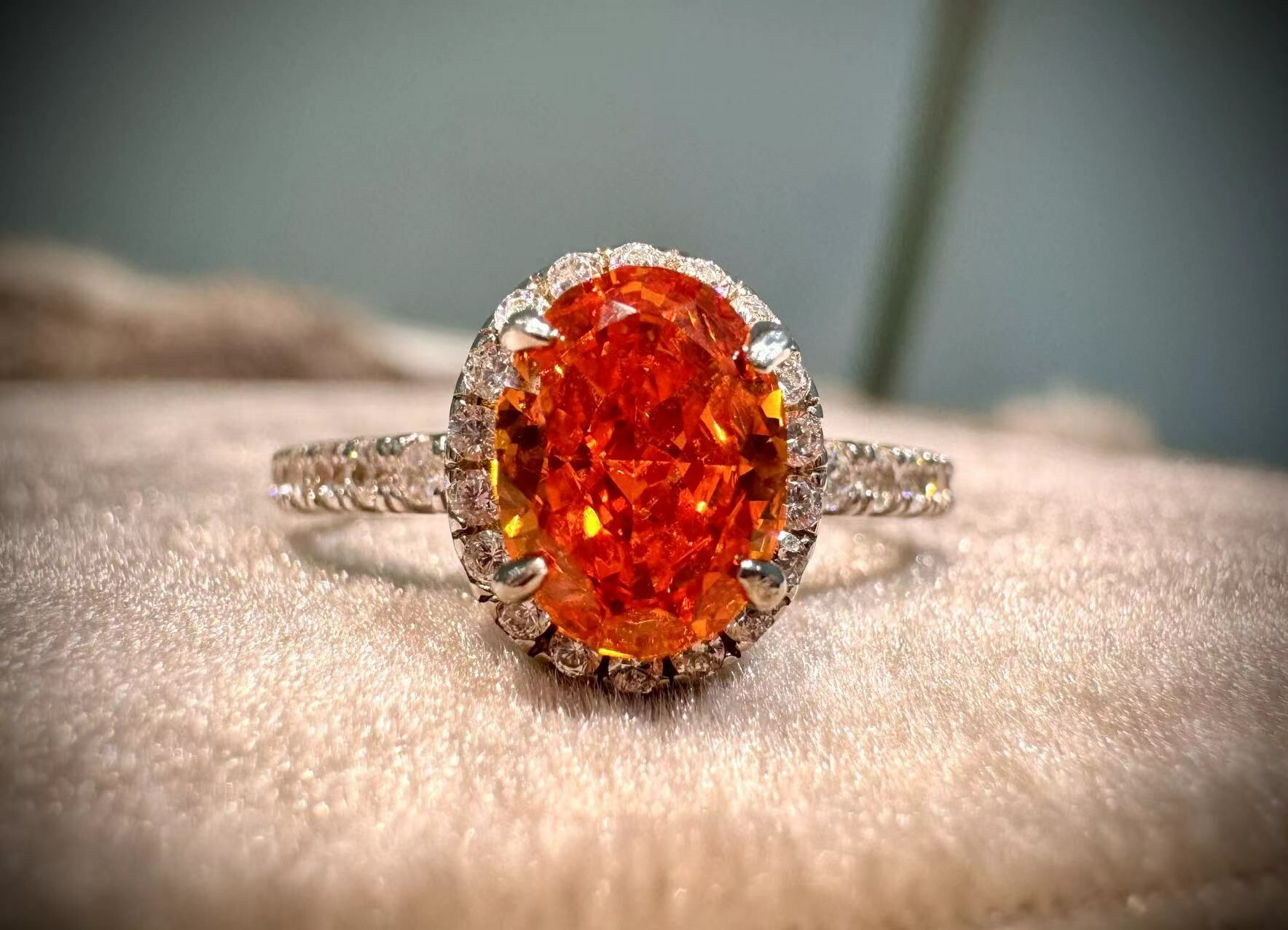 H01 Orange Oval Zirconia Ring   -M