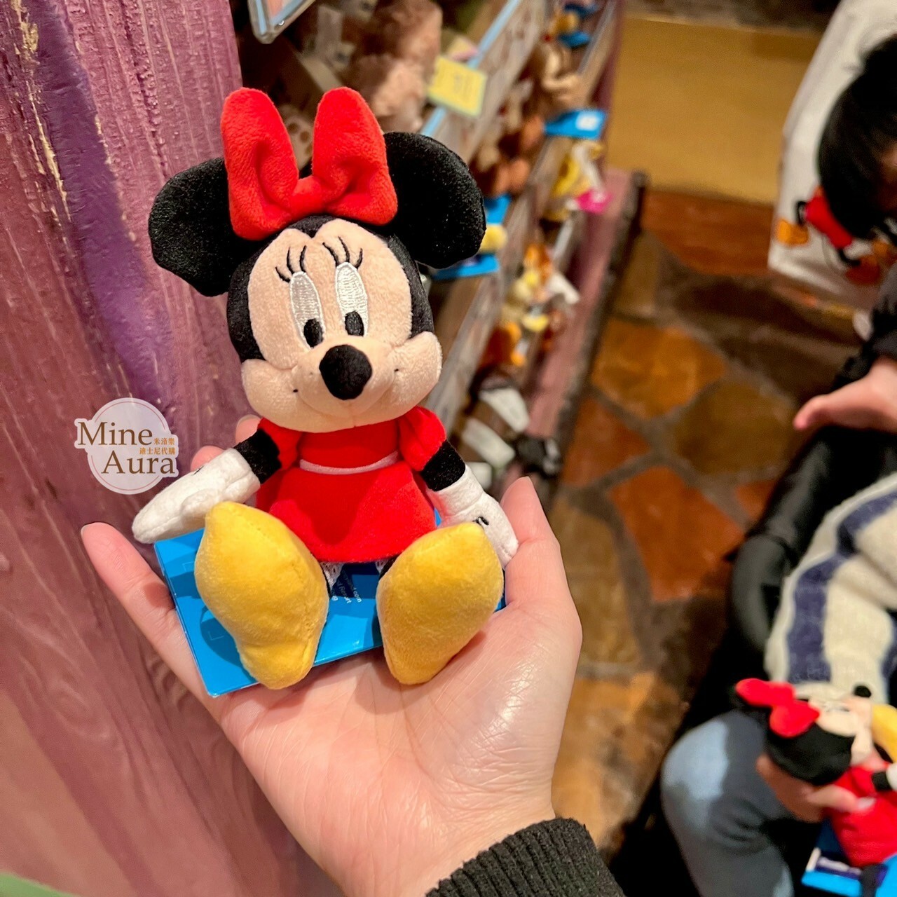 米妮 Minnie 磁鐵 坐肩 絨毛 娃娃 公仔 -香港迪士尼樂園