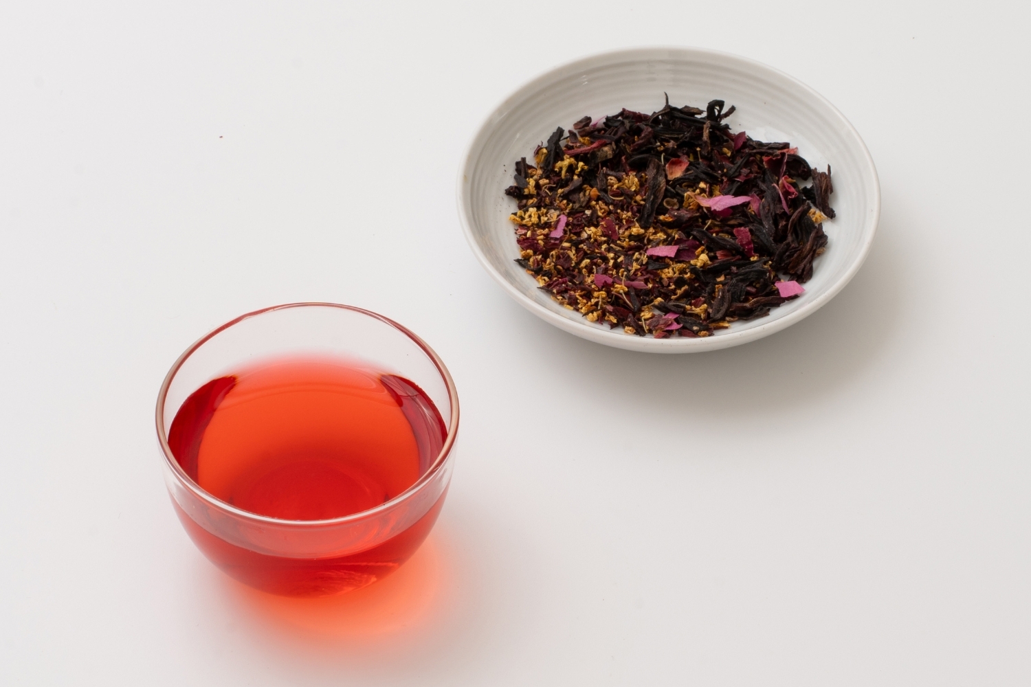 洛桂玫 茶乾茶湯照