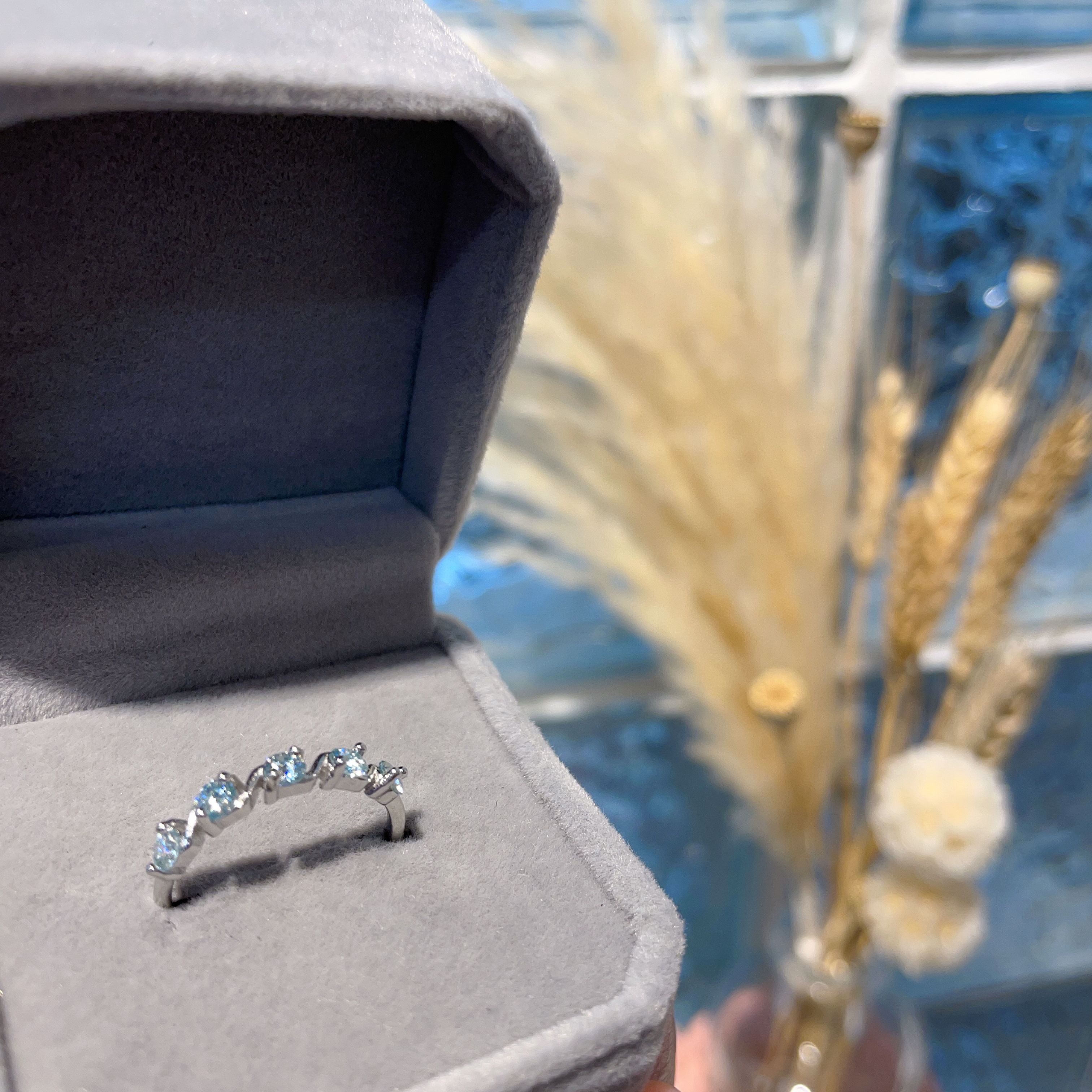 E954 莫桑扭扭線戒 0.10ct