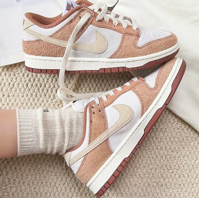 Nike Dunk Low 咖哩配色 男鞋（DD1390-100）