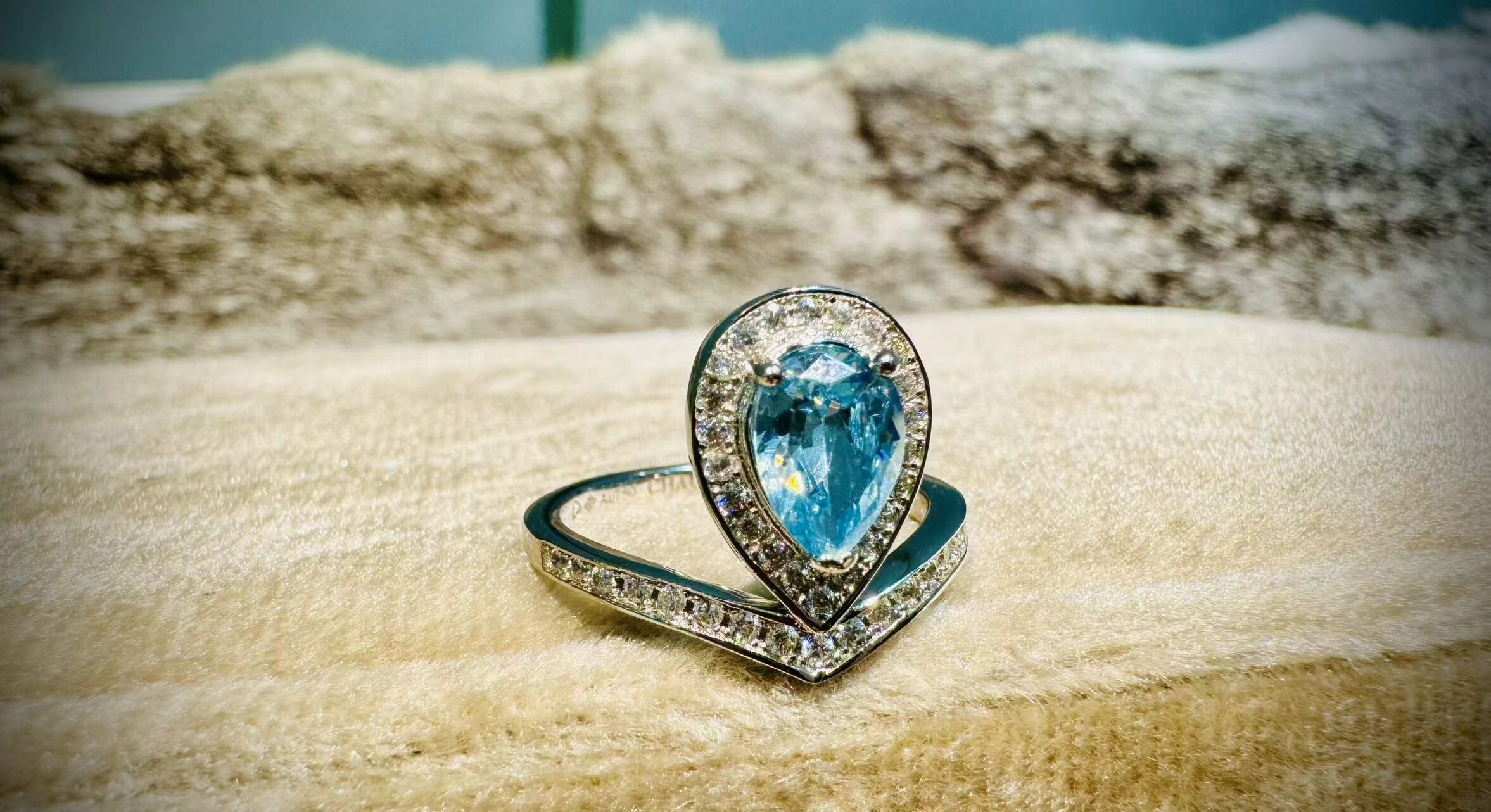 H26 Blue Peal Zirconia Ring    XL0402 -M