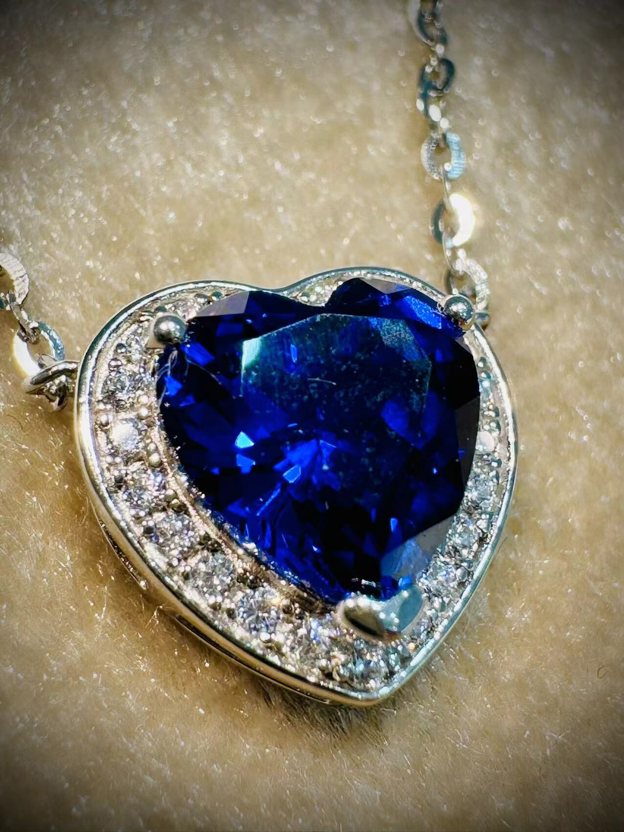 H29 Blue heart necklace    總重: 2.73G XL0268 -M