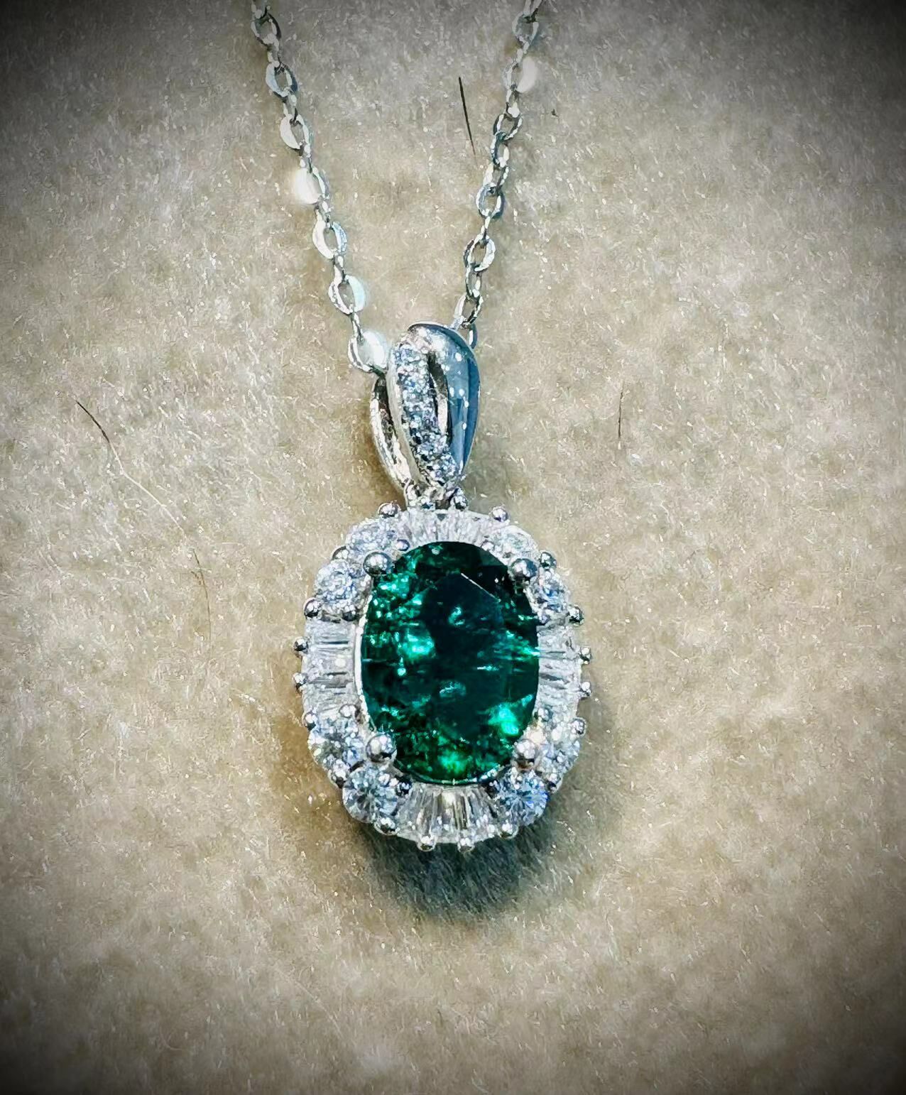 H36 GREEN OVAL  總重: 9.83 G JZ0918 -M