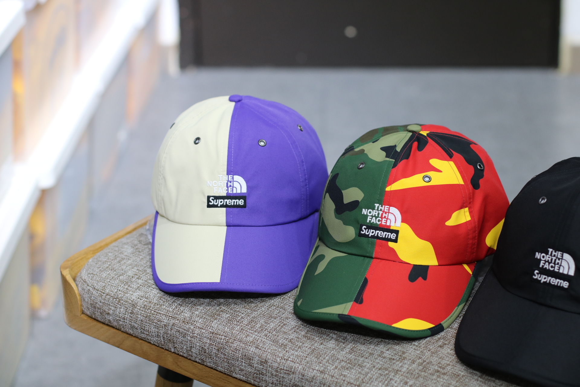 Supreme SS24 TNF The North Face Split 6 Panel Cap 三色