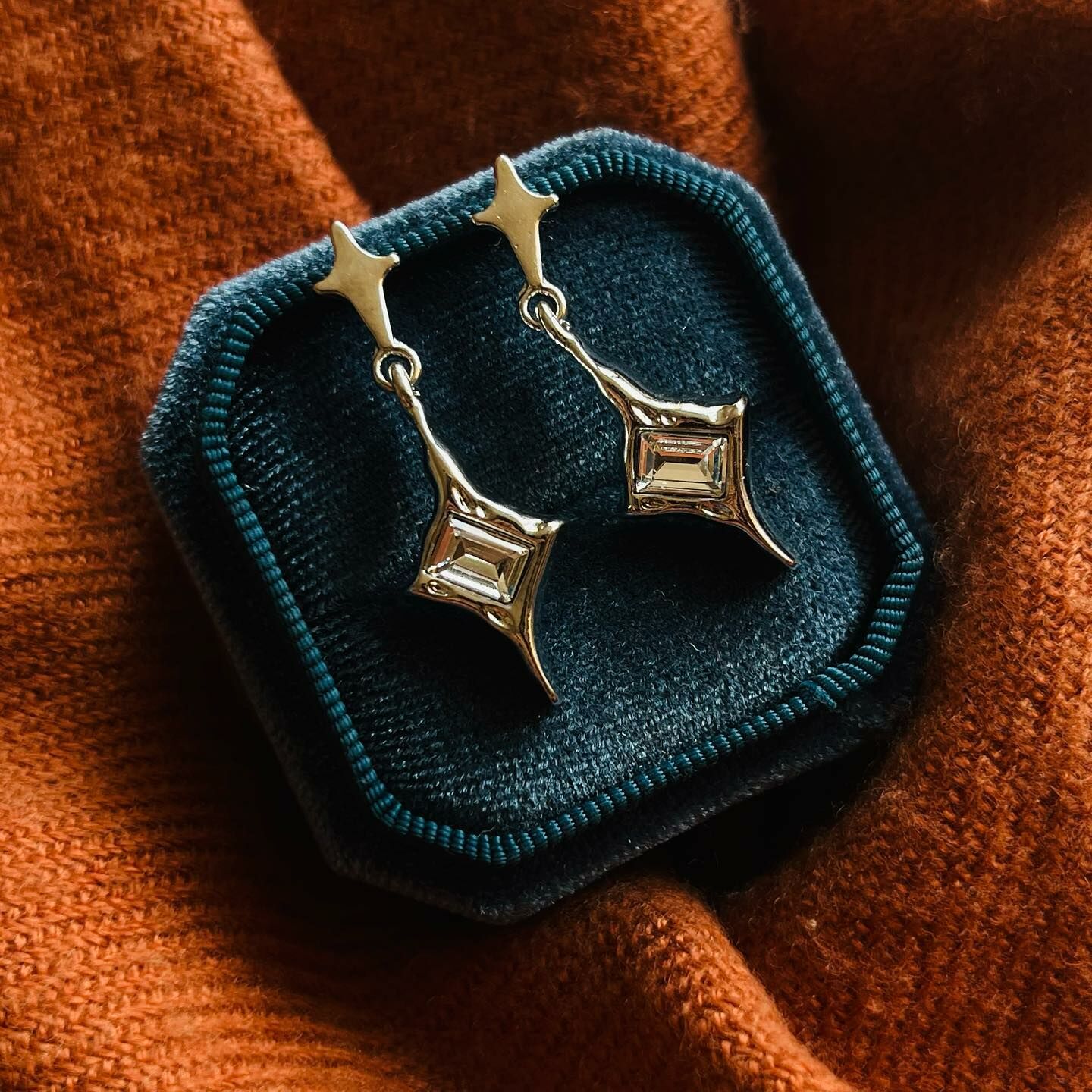 [原石] 人造白鋯石 耳環