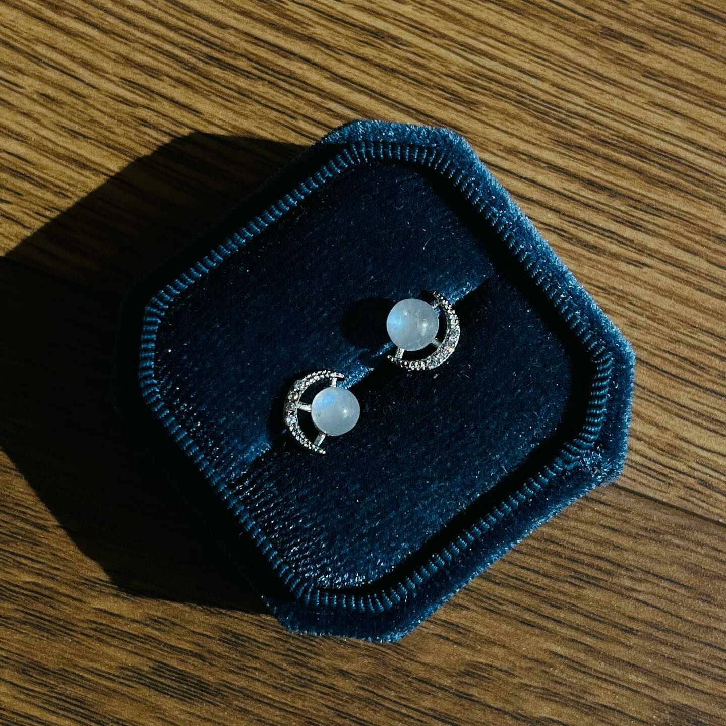 [原石] 月光石耳環 水晶耳環