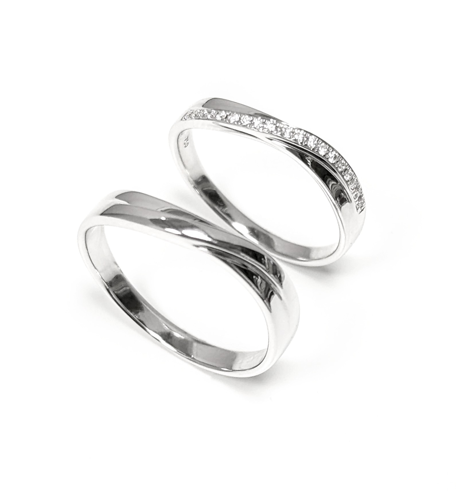 18K白金天然鑽石結婚戒指