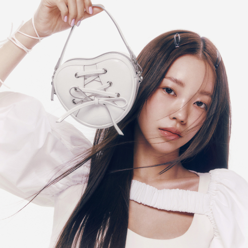 FINDKAPOOR - RIBBON TIE HEART BAG (4 COLORS)