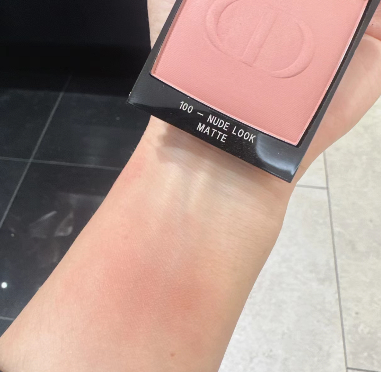 Dior blush 胭脂 #100