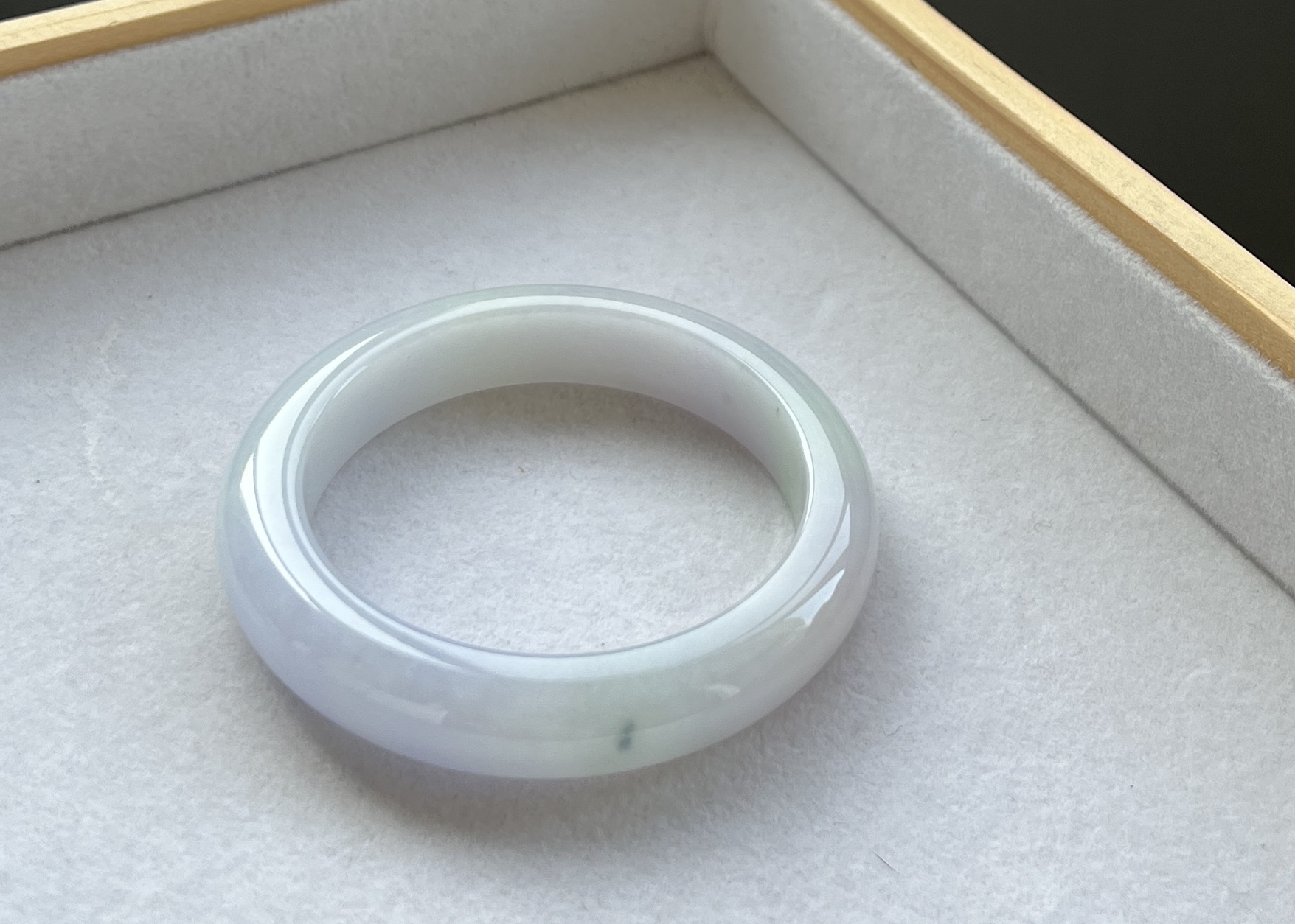 漂亮春彩飄花正圈