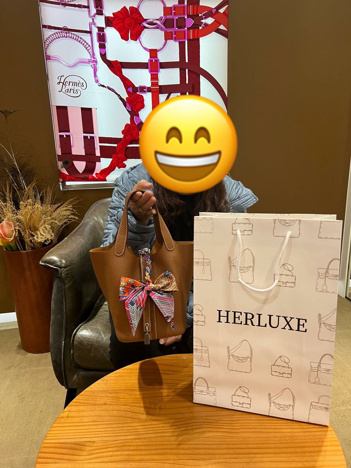 【 感謝支持 】爽快靚靚揀咗P18金棕🐫 配埋Twilly🎀 靚靚好鐘意呢個組合❤️ 開心埋單抱走🤗 多謝你嘅支持與信任🫶💪