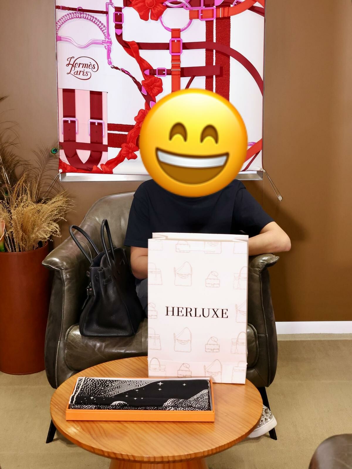 【 感謝支持 】型男先生一眼睇中呢條人氣月光飛馬scarf🎉 開心埋單抱走呢條現貨❤️ 多謝你嘅支持🫶