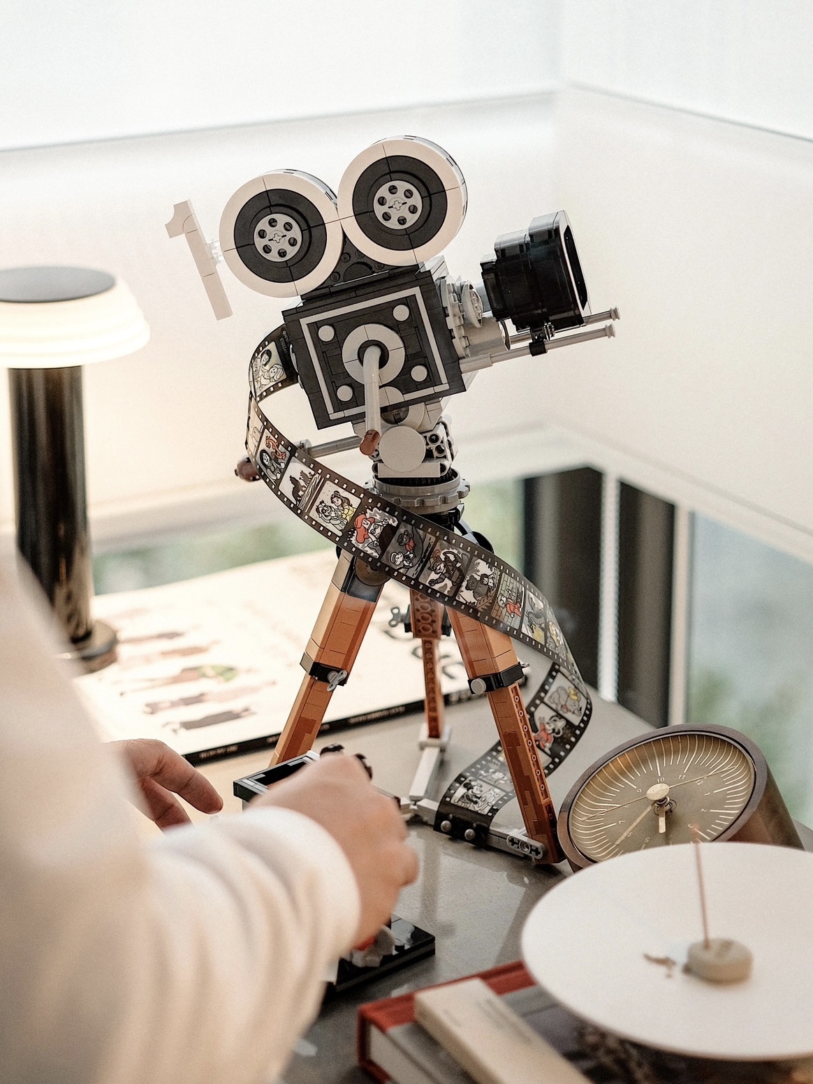 LEGO 樂高 43230 DISNEY 迪士尼100週年 攝影機 / 調貨