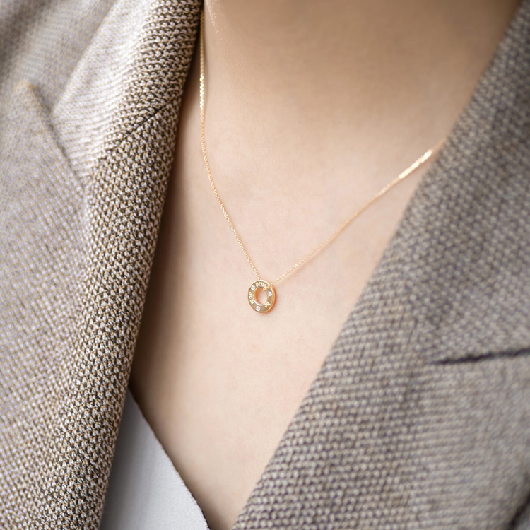 想起我18K環形墜 pense de moy 銘刻藝術風格