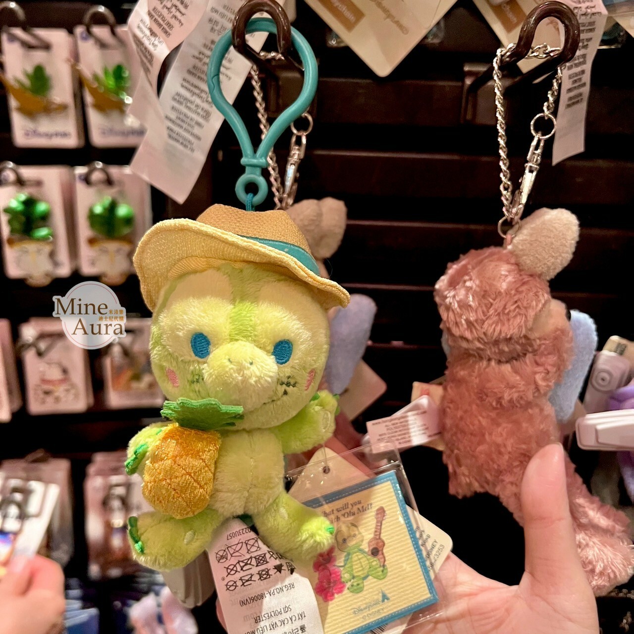 (現貨) 夏威夷系列 奧樂米拉 海龜 OluMel 絨毛 吊飾 鑰匙圈 -香港迪士尼樂園