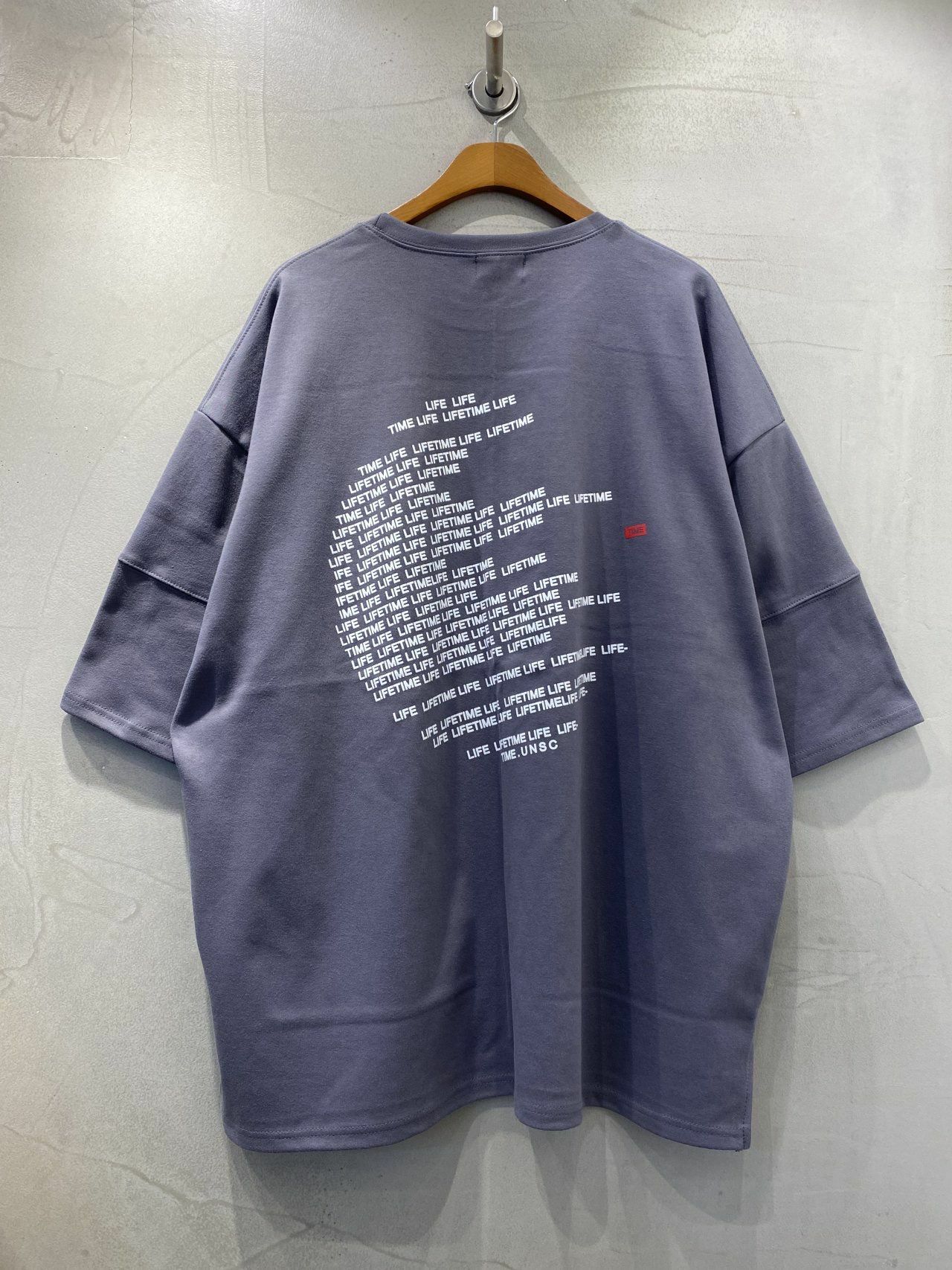 OverSize英文字短袖Tee UNSTANDARD-056T