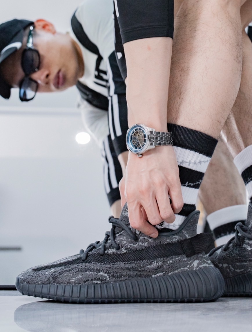 Adidas Originals Yeezy Boost 350V2 "Dark Salt" 黑岩石 黑斑馬 ID4811