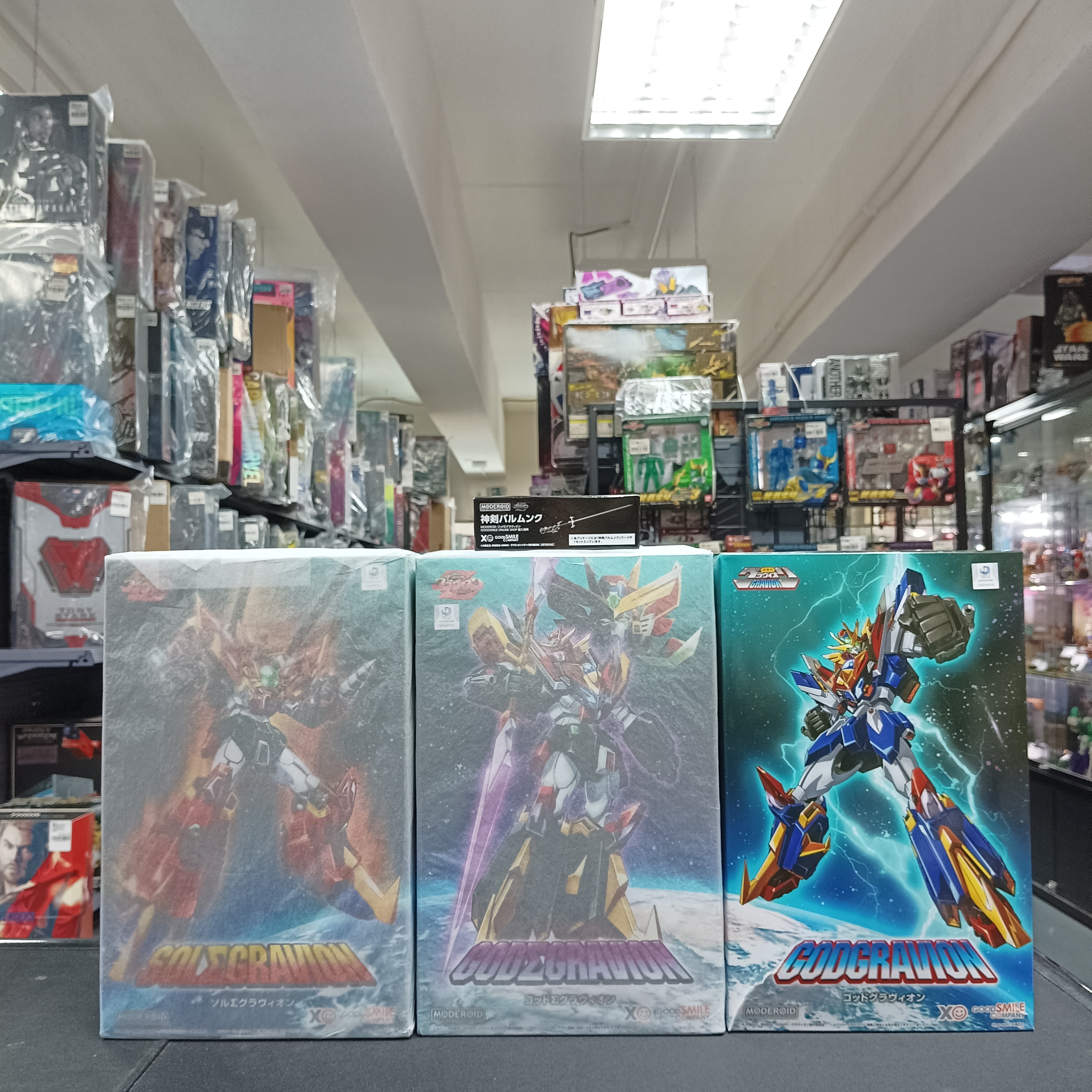 寄賣-其它- GSC 《超重神GRAVION》 MODEROID 模型 超重合神 炎皇合神 最凶合神 1set 3盒 連特典