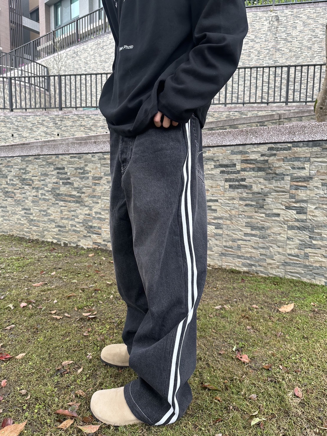 現貨🇰🇷韓國 2 Lines 寬鬆 水洗 牛仔褲