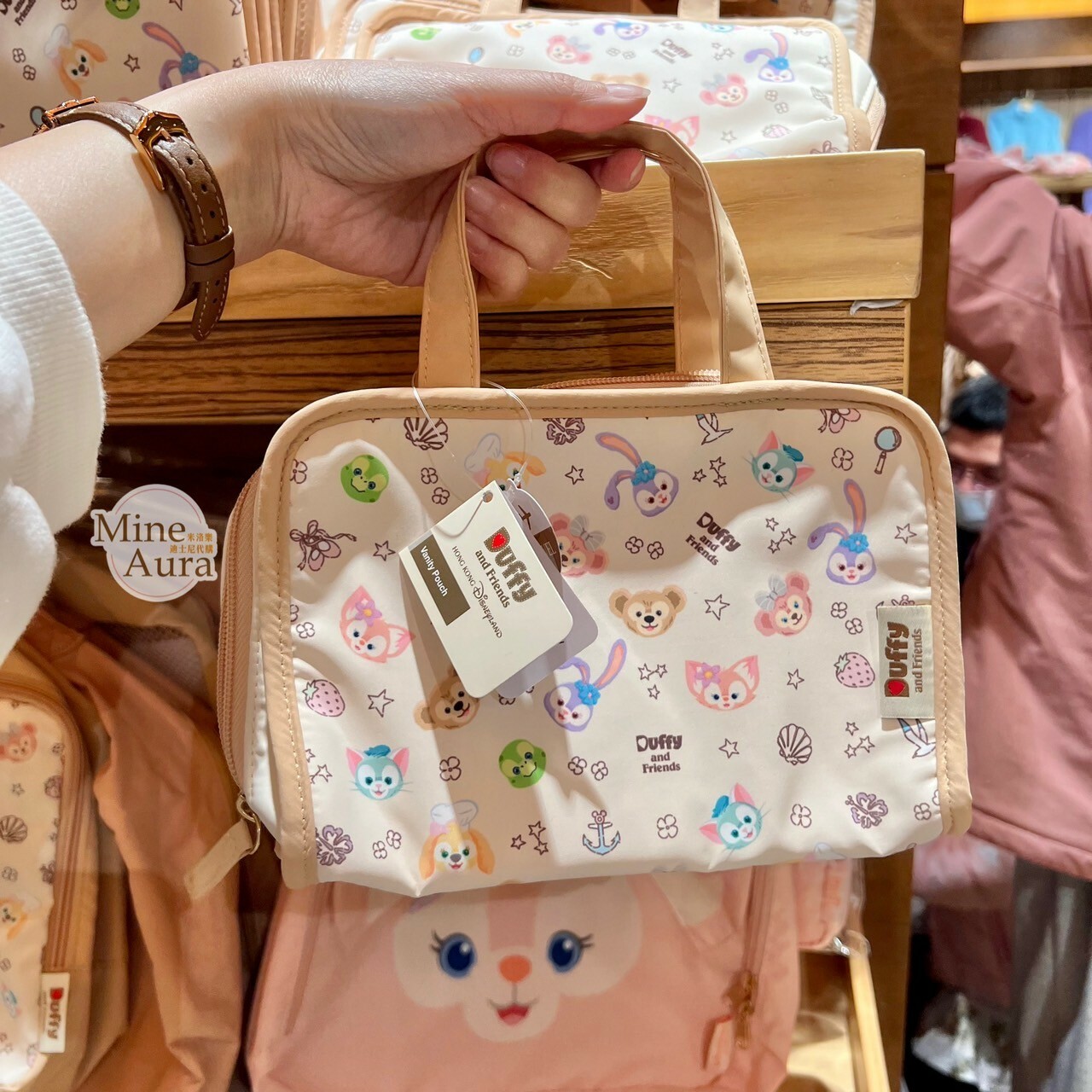 達菲 Duffy 與好友們 大頭滿版圖案 隨身手提收納小包 旅行用品 -香港迪士尼樂園