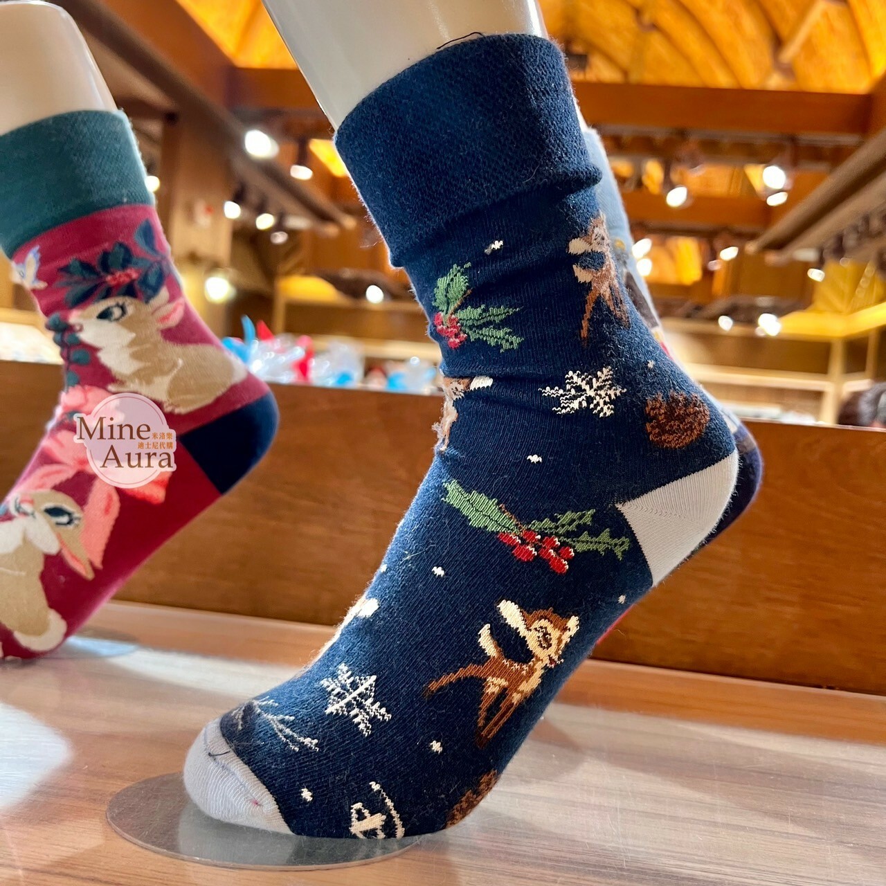 小鹿斑比 Bambi 雪地圖案 成人襪 襪子 -香港迪士尼樂園