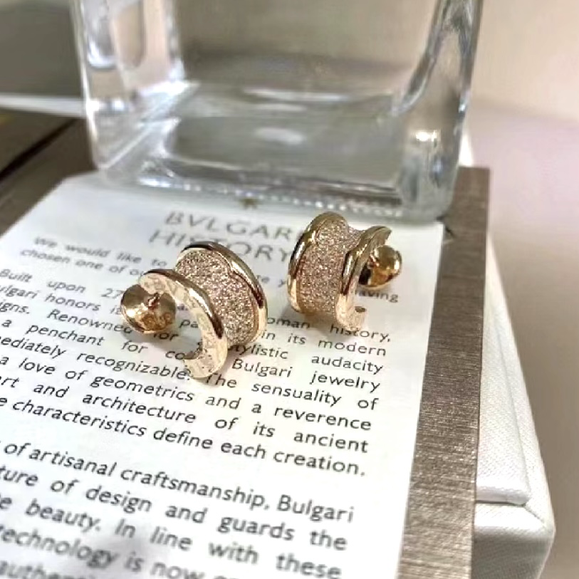 18k小蠻腰 水鑽玫瑰金半彎定製耳釘