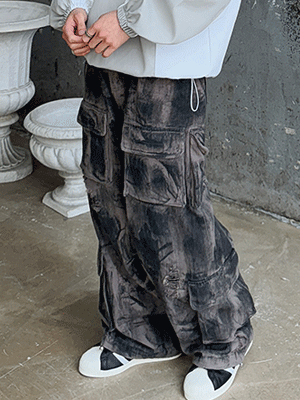 木質水洗破洞亮點工裝闊腿褲