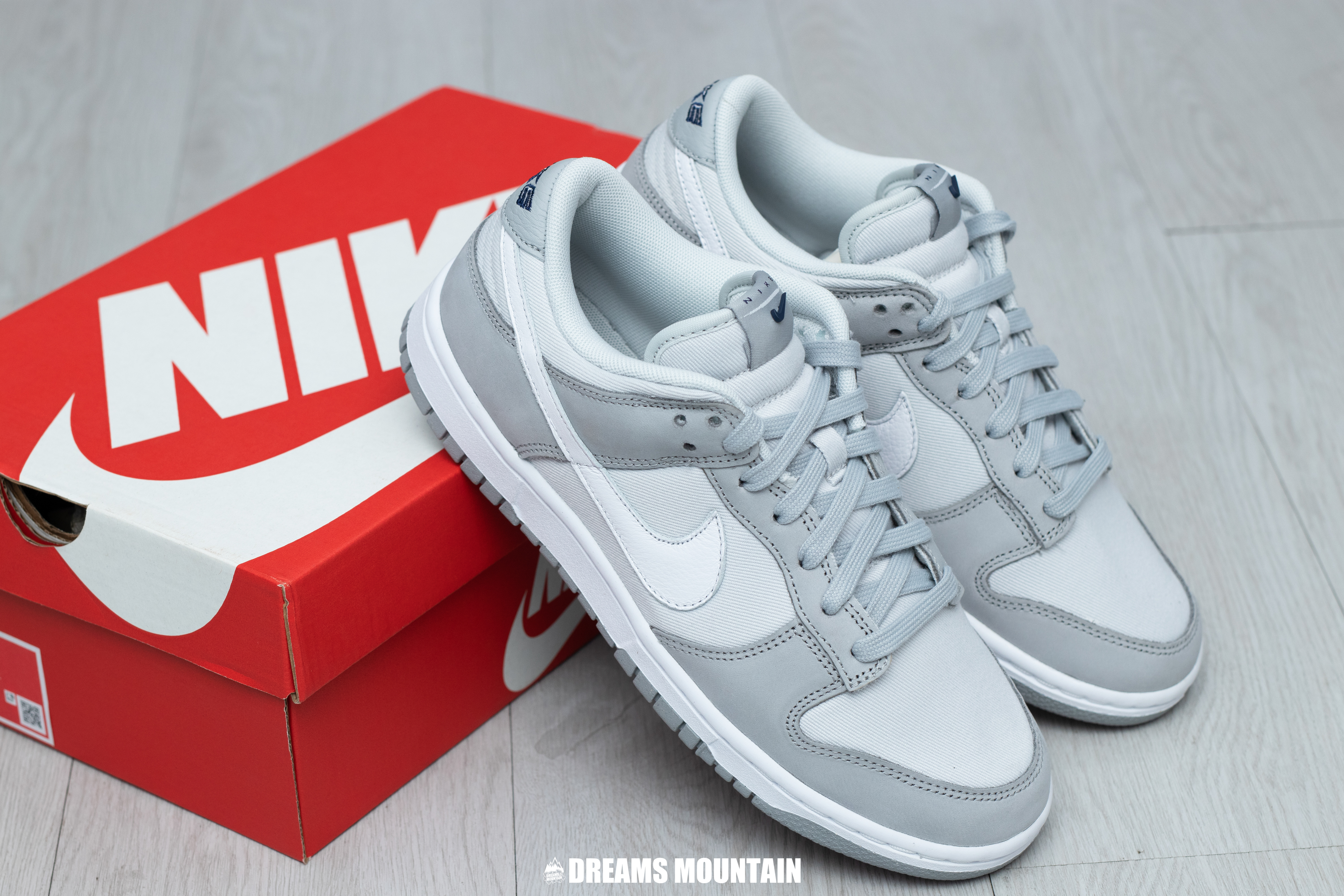 【預訂】NIKE DUNK LOW LX 淡煙灰布面 -WOMEN