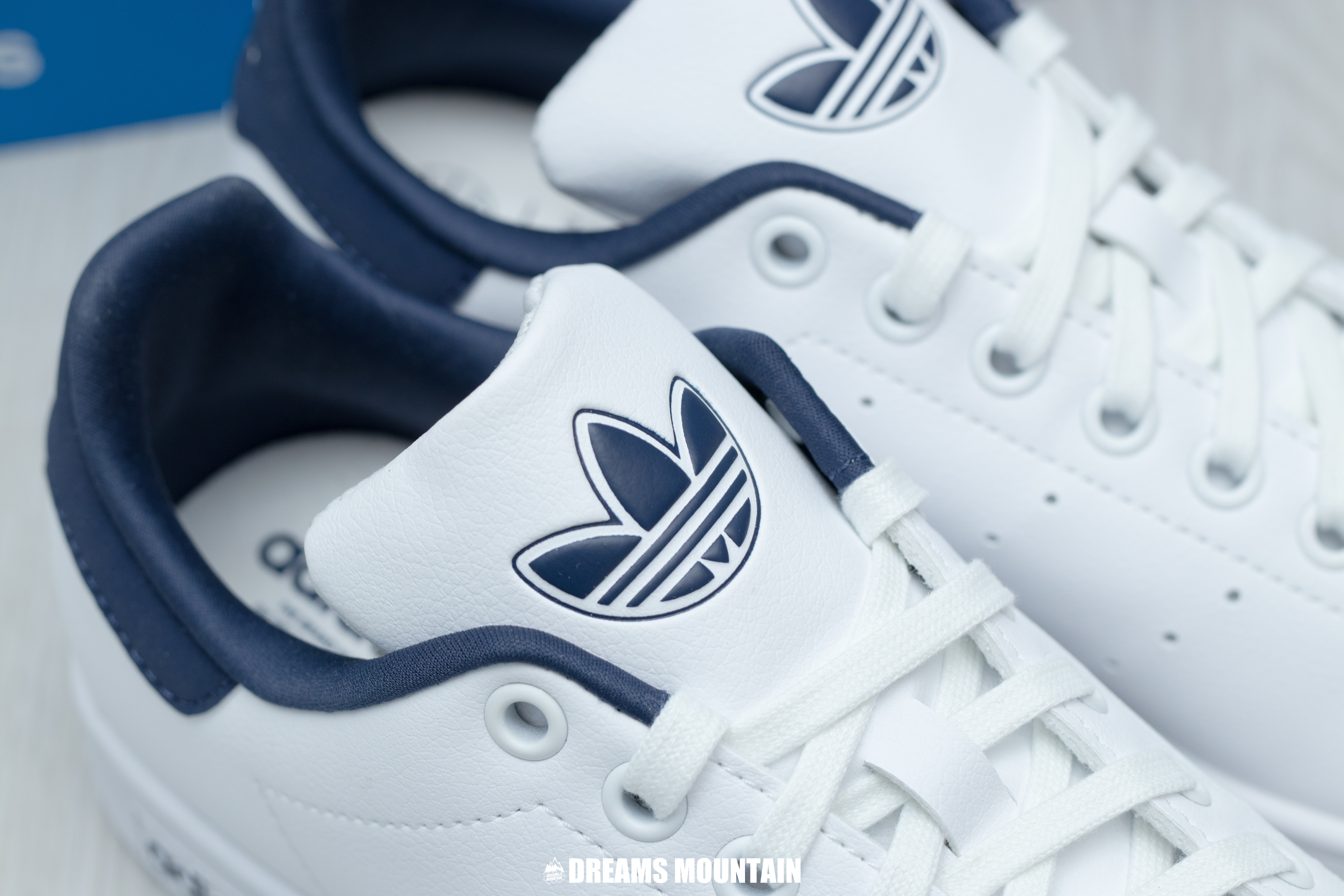 【現貨】Adidas Stan Smith 白深藍(大章LOGO)-GS